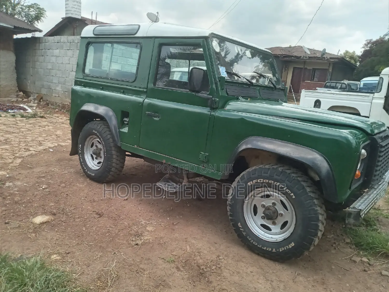 Land Rover Defender 1989 Green