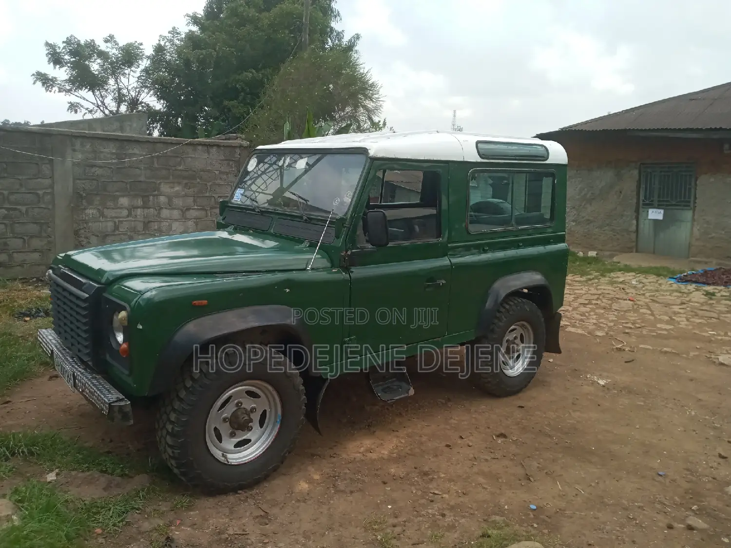 Land Rover Defender 1989 Green