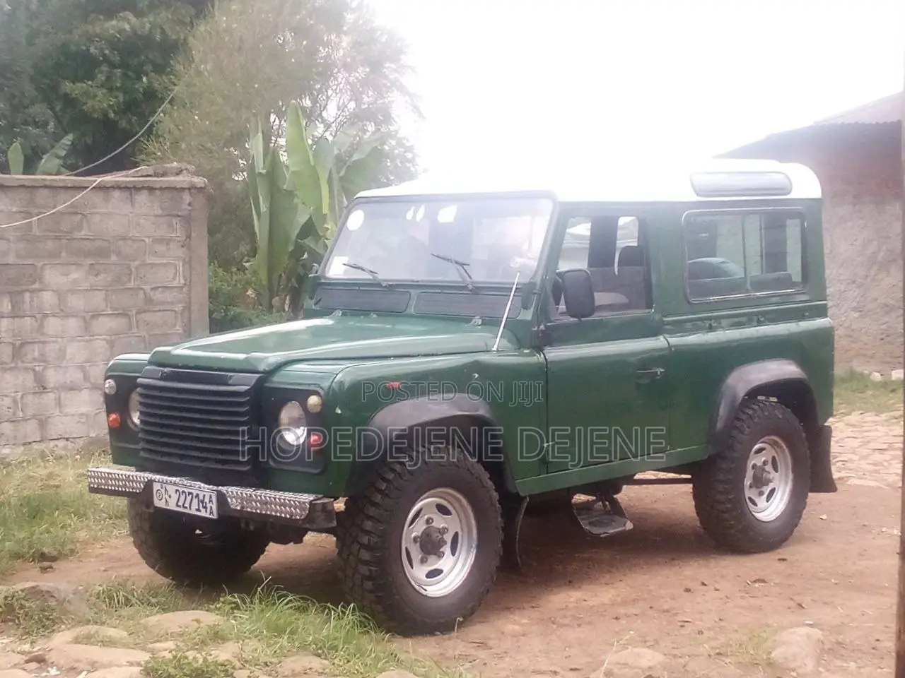 Land Rover Defender 1989 Green