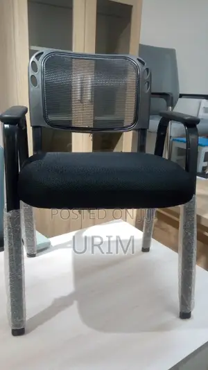 Photo - Mash Geust Chair With Arm