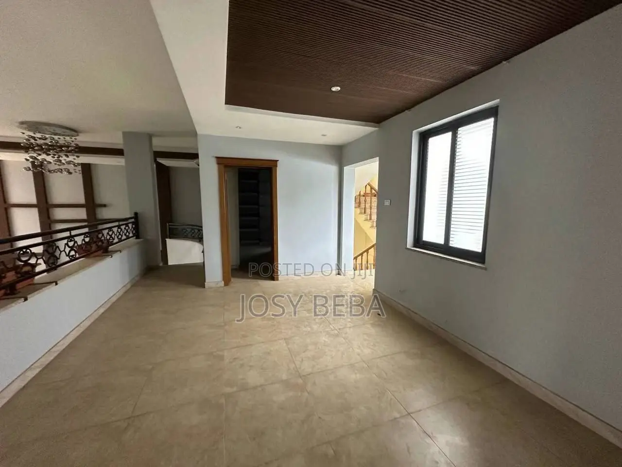 8bdrm House in Bole for rent