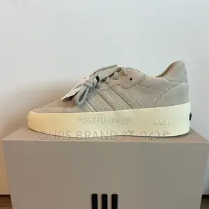 Photo - Adidas Fear of God Low Cut High Master Quality Sneaker Shoes