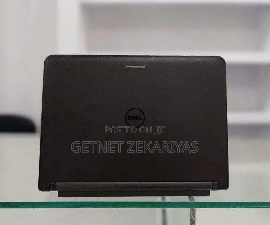 New Laptop Dell Latitude 3400 4GB Intel Core i5 HDD 500GB