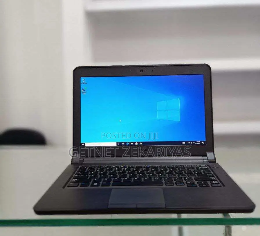 New Laptop Dell Latitude 3400 4GB Intel Core i5 HDD 500GB