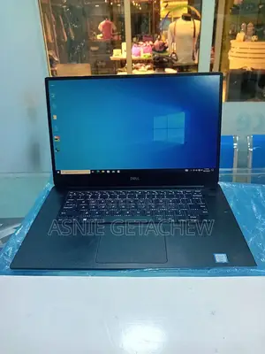 New Laptop Dell XPS 15 8GB Intel Core I7 SSD 1T