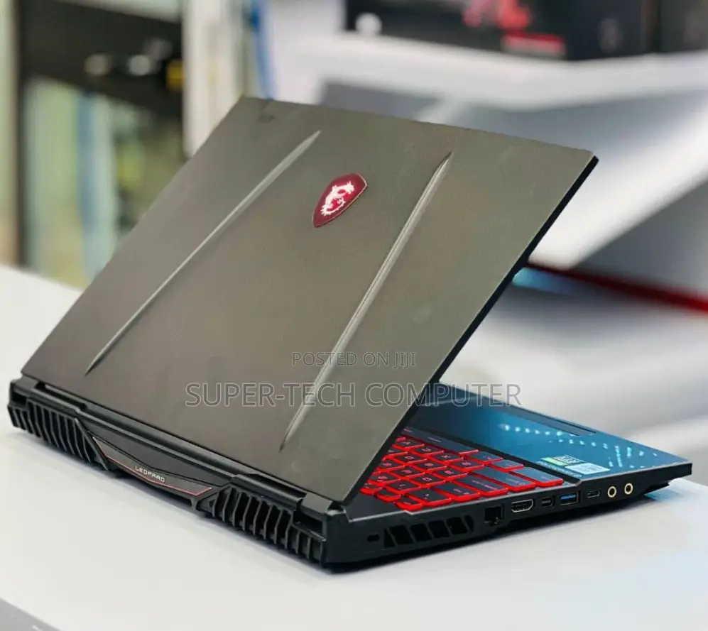 New Laptop MSI GP75 Leopard 16GB Intel Core I7 SSD 512GB