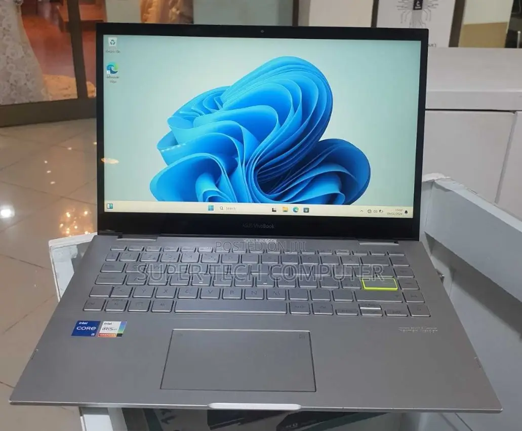 New Laptop Asus VivoBook Flip 14 TP401CA 8GB Intel Core I5 SSD 512GB
