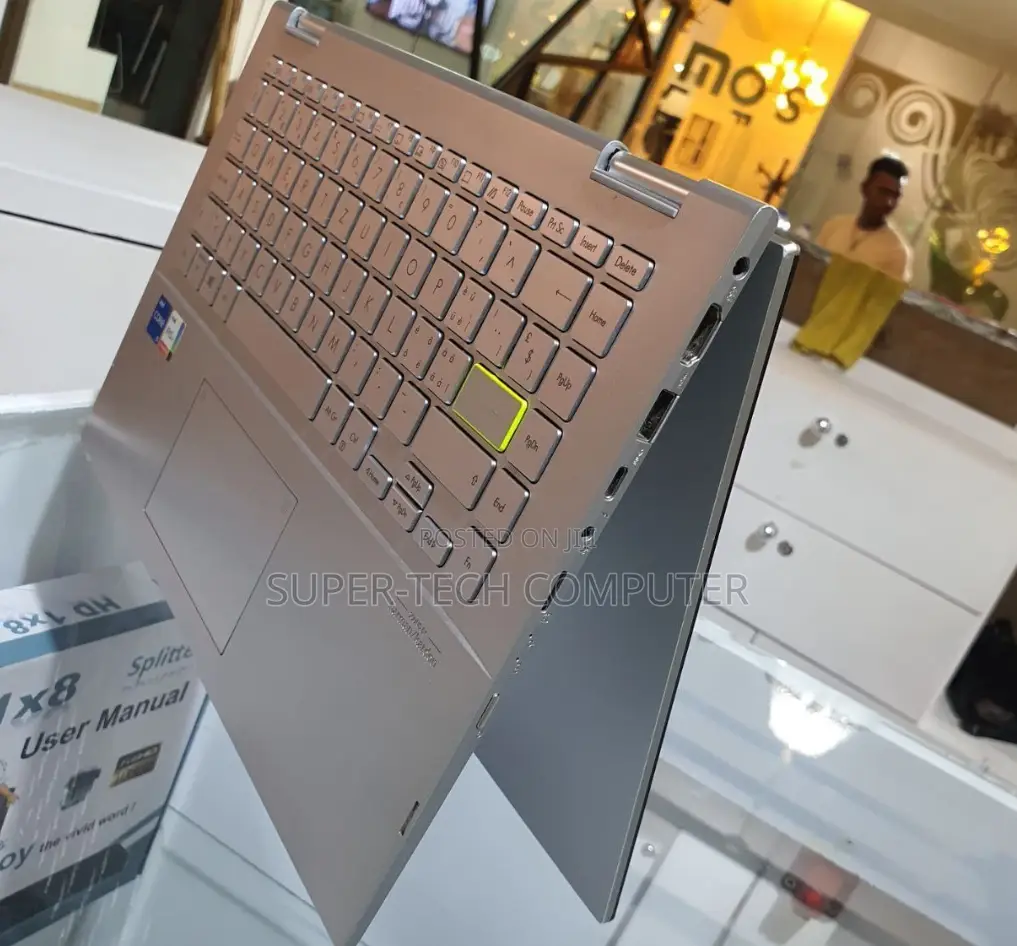 New Laptop Asus VivoBook Flip 14 TP401CA 8GB Intel Core I5 SSD 512GB