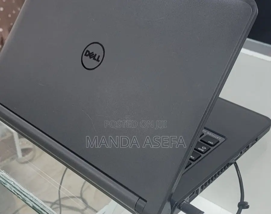 New Laptop Dell 4GB Intel Core I5 HDD 500GB