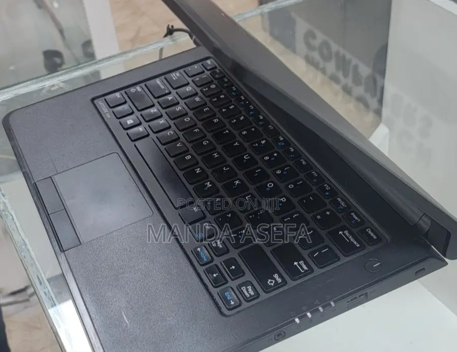 New Laptop Dell 4GB Intel Core I5 HDD 500GB