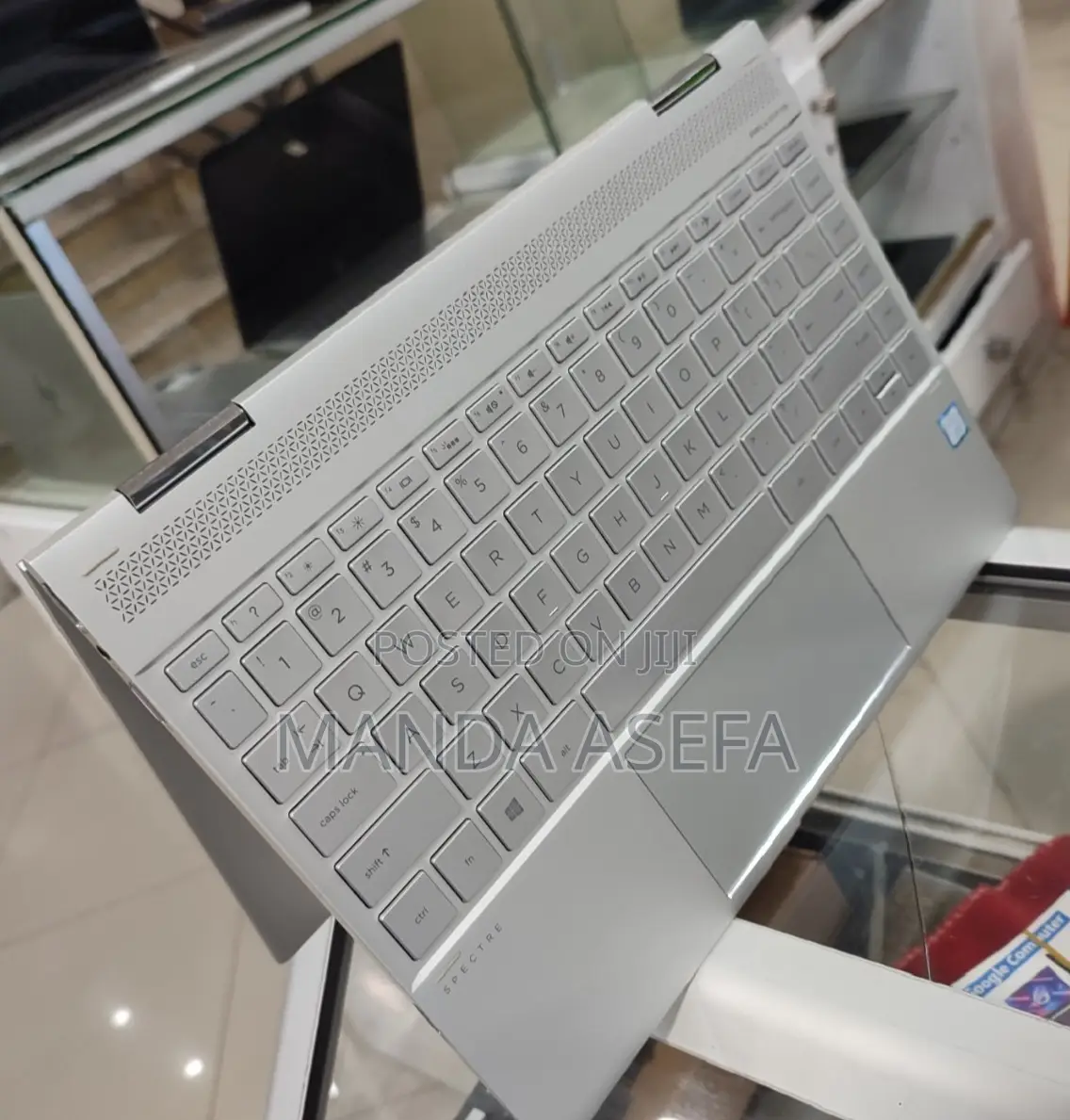 New Laptop HP Spectre 8GB Intel Core I5 SSD 512GB