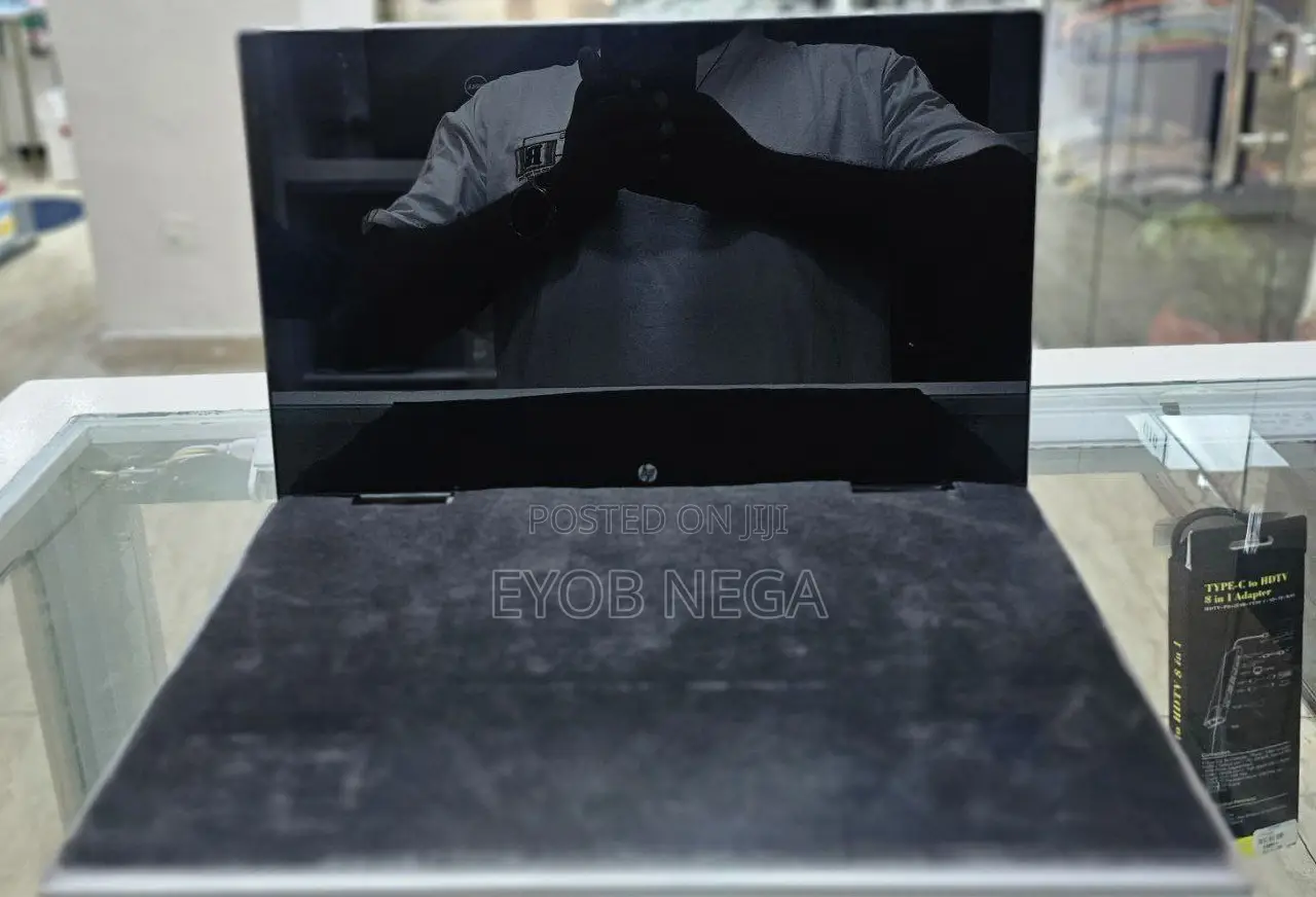 New Laptop HP Pavilion X360 8GB Intel Core I5 SSD 512GB