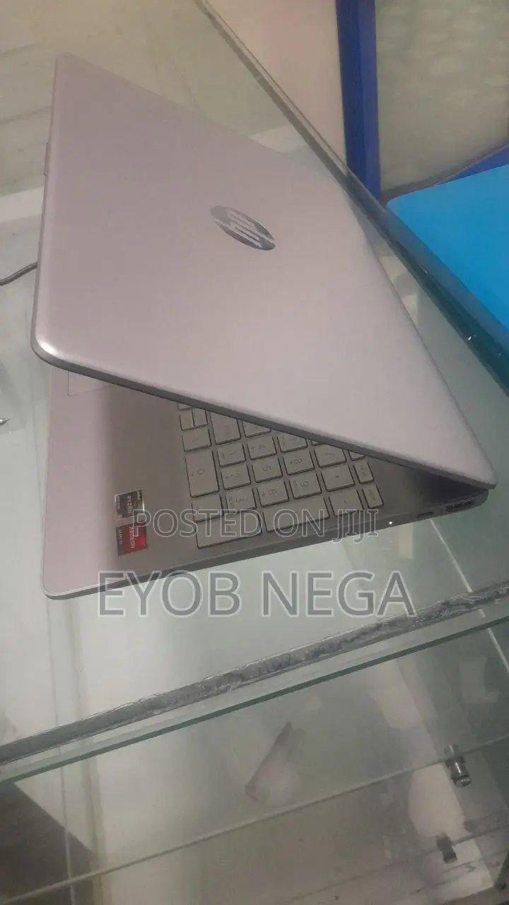 New Laptop HP Stream Notebook 8GB AMD Ryzen 5 SSD 512GB