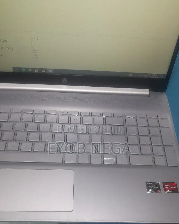 New Laptop HP Stream Notebook 8GB AMD Ryzen 5 SSD 512GB