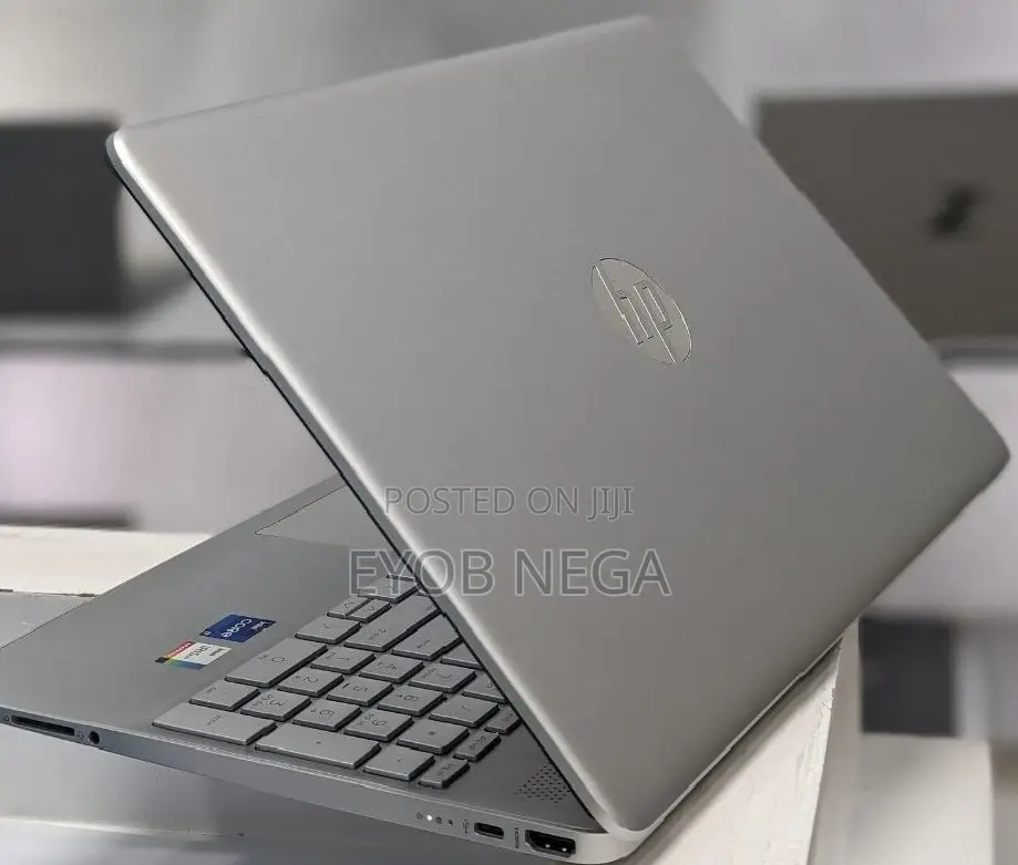New Laptop HP Stream Notebook 8GB Intel Core I7 SSD 512GB