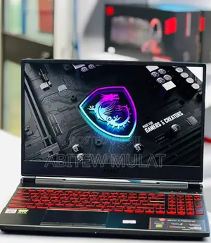 New Laptop MSI GP75 Leopard 16GB Intel Core I7 SSD 512GB