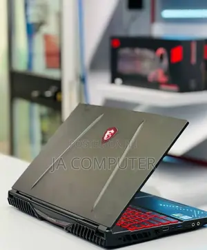 New Laptop MSI GP75 Leopard 16GB Intel Core I7 SSD 512GB