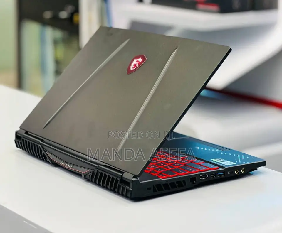New Laptop MSI GP75 Leopard 16GB Intel Core I7 SSD 512GB