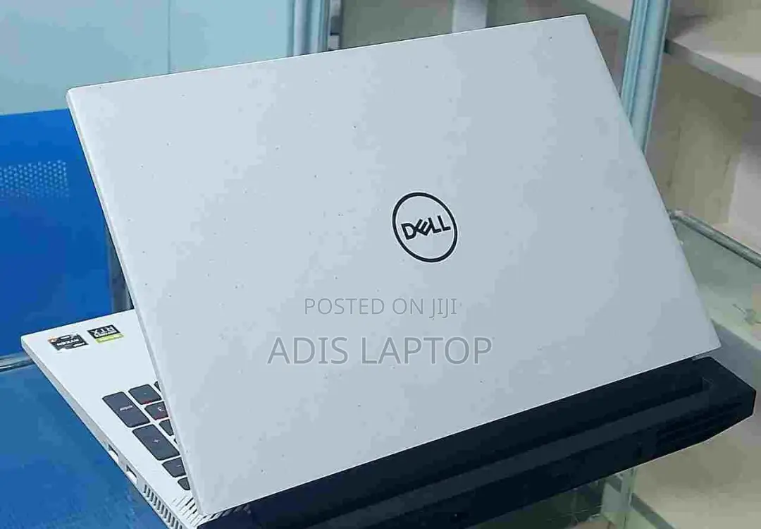 New Laptop Dell G15 5511 16GB AMD Ryzen 7 SSD 512GB