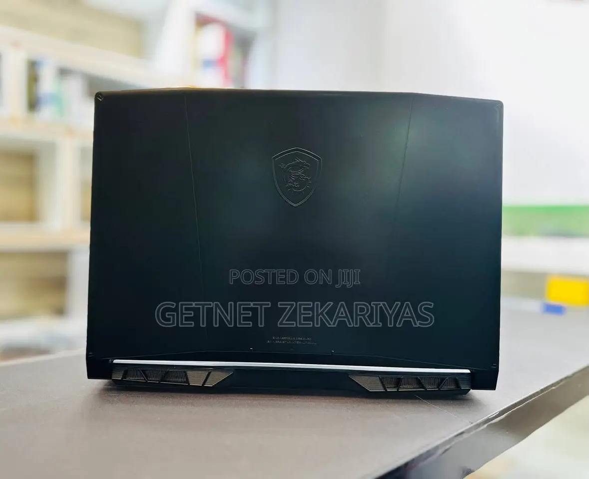 New Laptop MSI Katana 15 16GB Intel Core I7 SSD 512GB