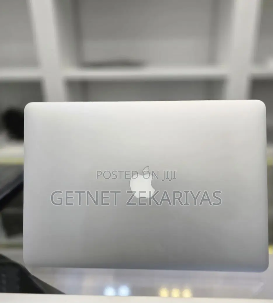 New Laptop Apple MacBook Pro 2015 16GB Intel Core I7 SSD 1T