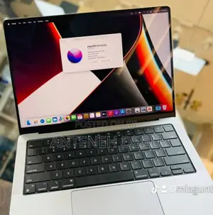 Photo - New Laptop Apple MacBook Pro 2021 M1 16GB Apple M1 Pro SSD 512GB