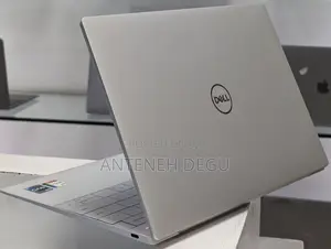 New Laptop Dell XPS 13 32GB Intel Core I7 SSD 512GB
