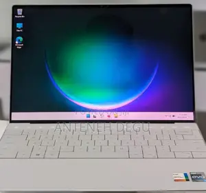 New Laptop Dell XPS 13 32GB Intel Core I7 SSD 512GB