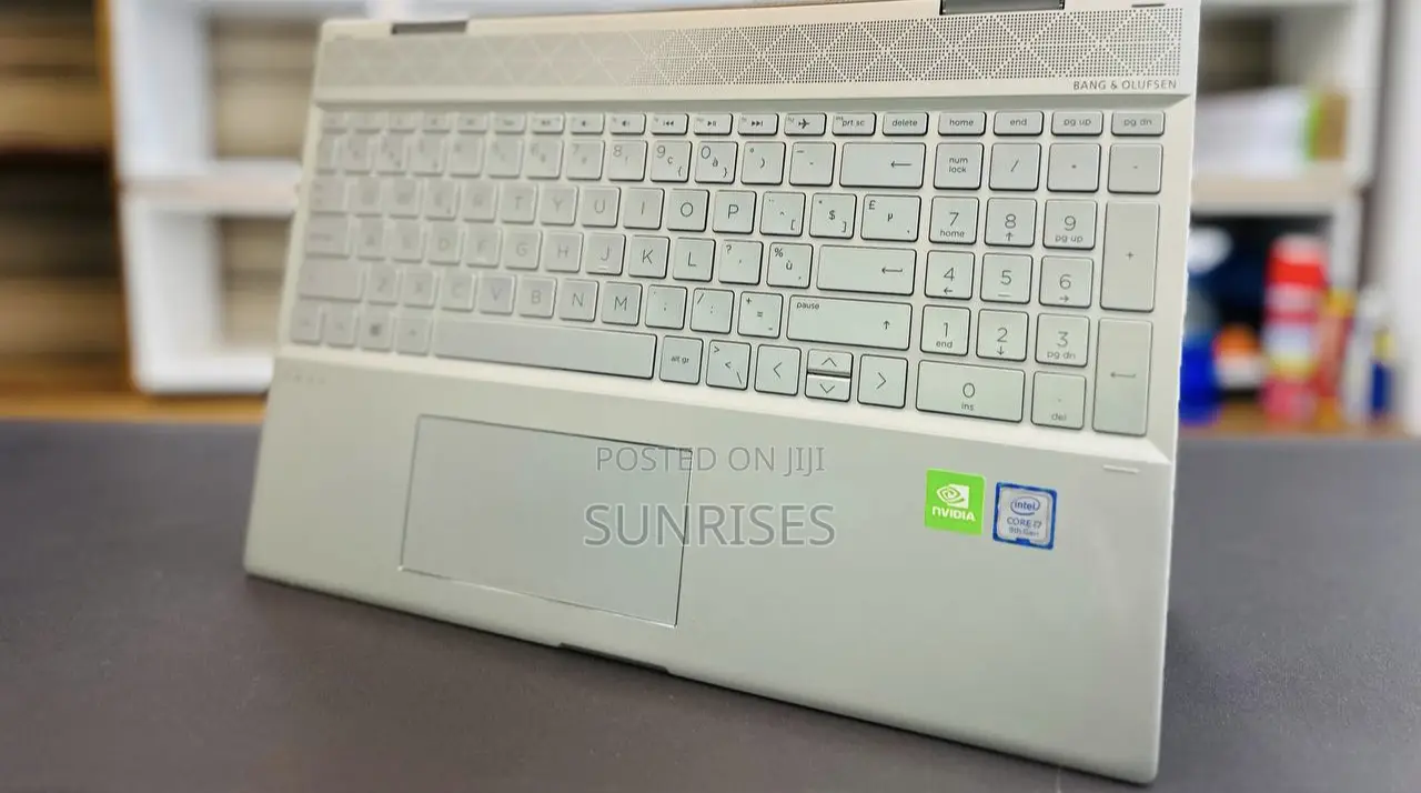 New Laptop HP Envy X360 16GB Intel Core I7 SSD 512GB