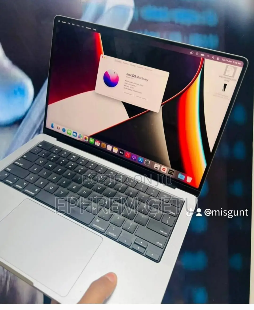 New Laptop Apple MacBook Pro 2021 M1 16GB Apple M1 Pro SSD 512GB