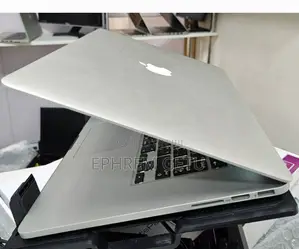 New Laptop Apple MacBook Pro 2015 16GB Intel Core I7 SSD 1T