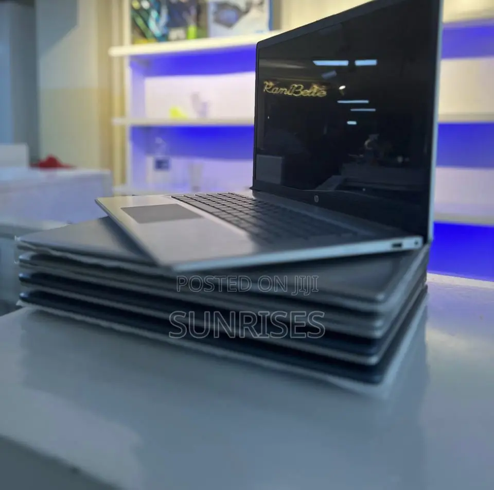 New Laptop HP Stream Notebook 16GB AMD Ryzen 5 SSD 1T