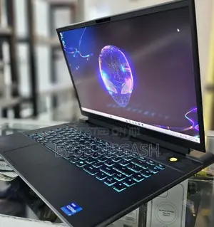 New Laptop Alienware Area-51m 16GB Intel Core I7 SSD 1T