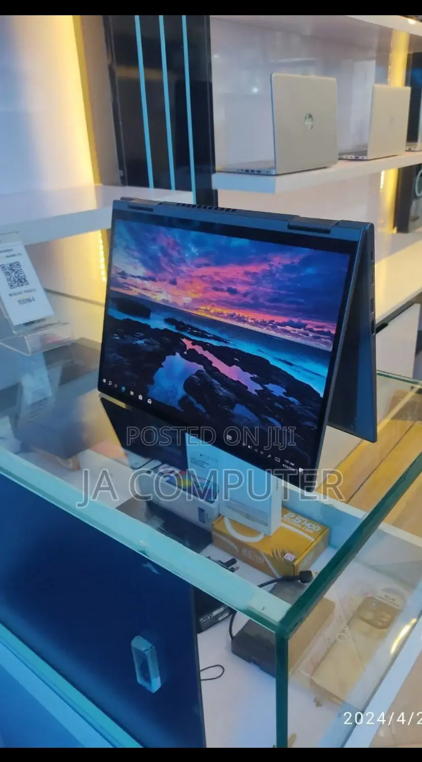 New Laptop Lenovo ThinkPad Yoga 8GB Intel Core I5 SSD 512GB