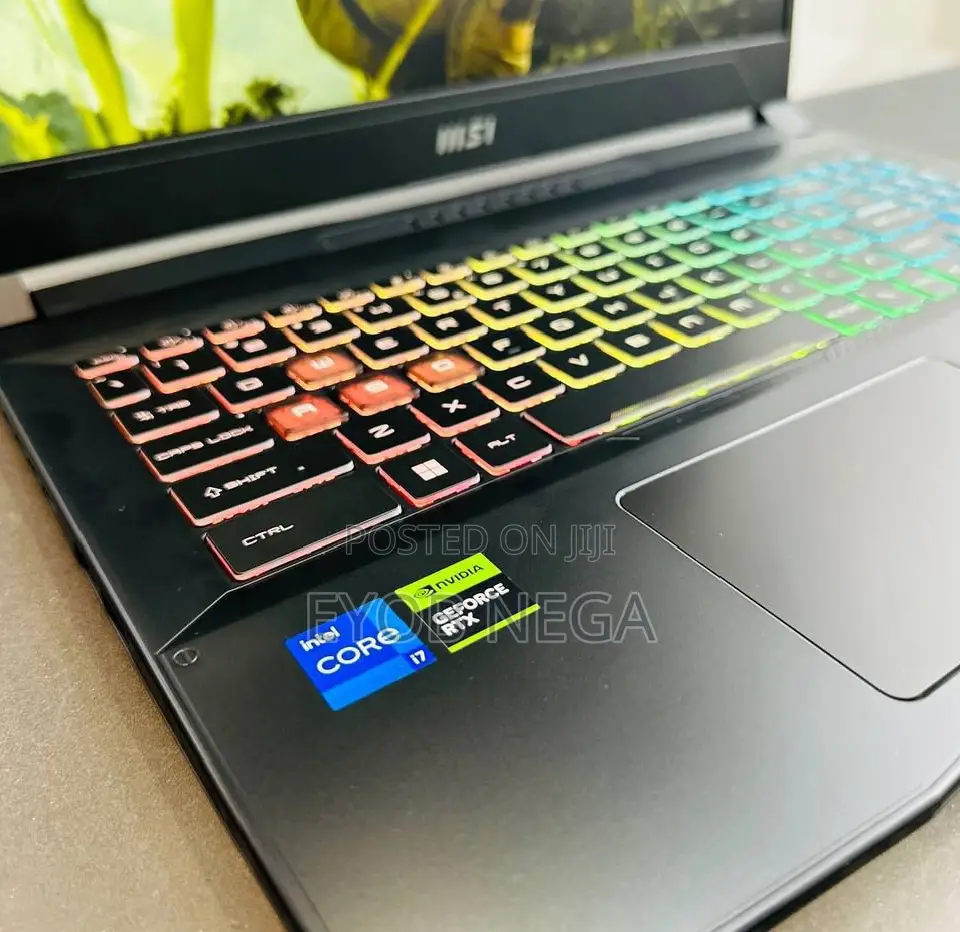 New Laptop MSI Katana 15 16GB Intel Core I7 SSD 512GB