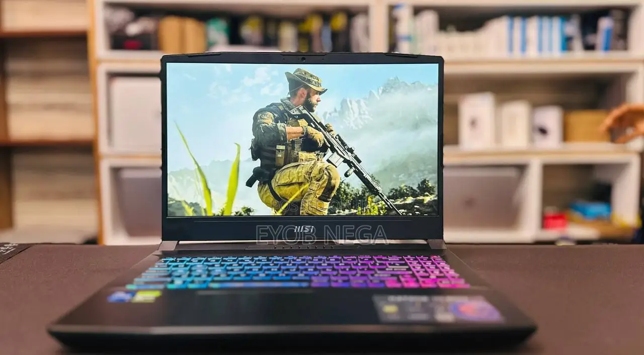 New Laptop MSI Katana 15 16GB Intel Core I7 SSD 512GB