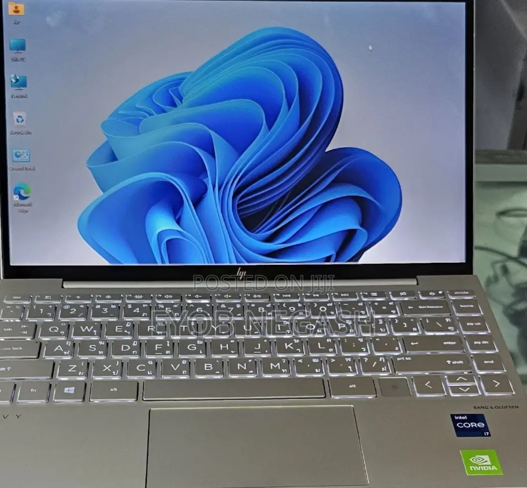 New Laptop HP Envy 14 16GB Intel Core I7 SSD 512GB