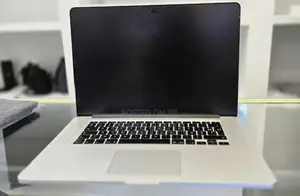 New Laptop Apple MacBook Pro 2015 16GB Intel Core I7 SSD 1T