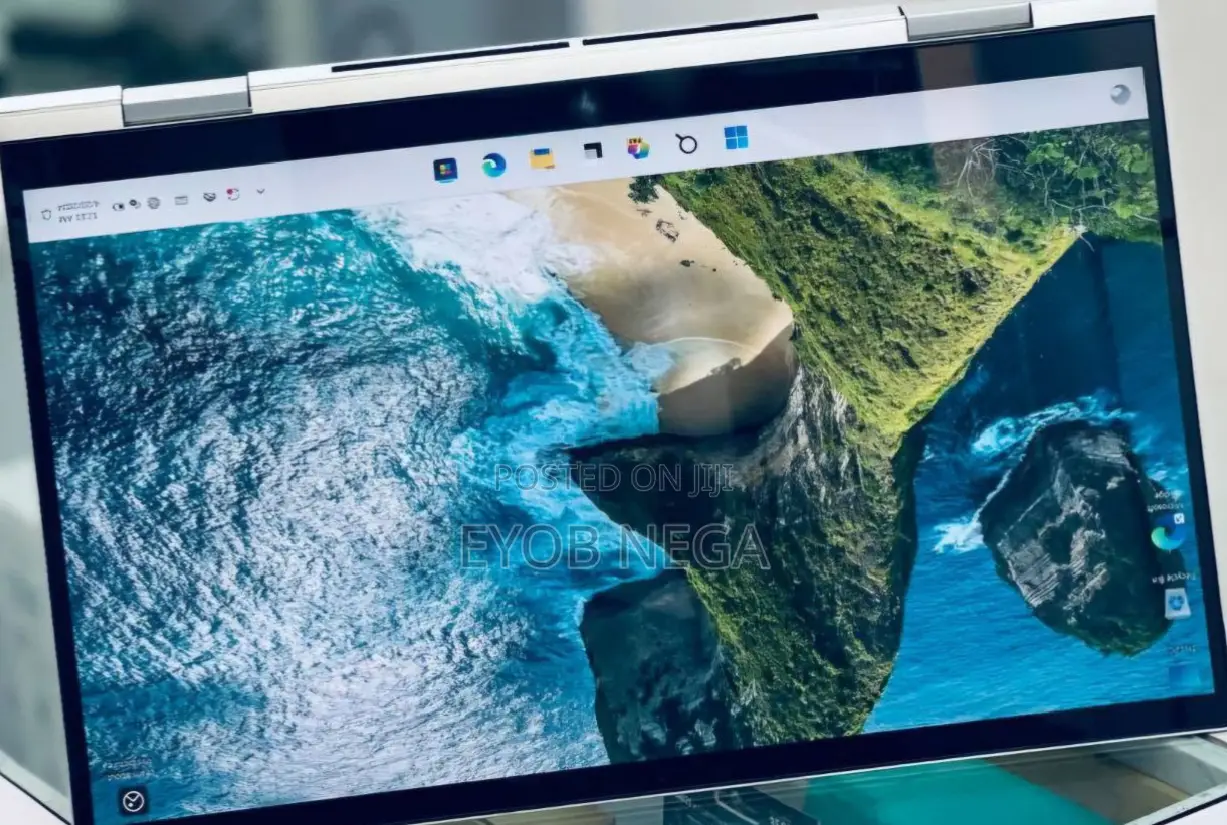 New Laptop HP Envy X360 16GB Intel Core I7 SSD 1T