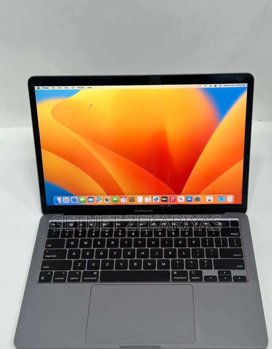 New Laptop Apple MacBook Pro 2020 M1 8GB Apple M1 SSD 256GB
