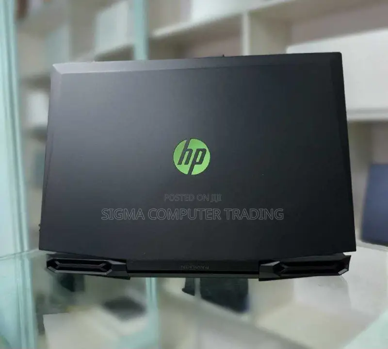 New Laptop HP Pavilion 15 16GB Intel Core I5 SSHD (Hybrid) 256GB