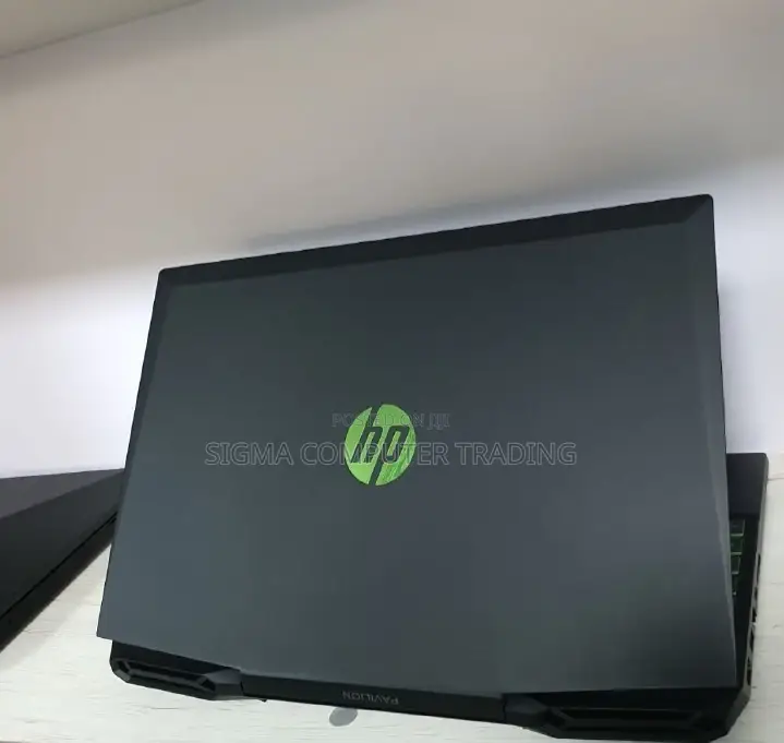 New Laptop HP Pavilion 15 16GB Intel Core I5 SSHD (Hybrid) 256GB
