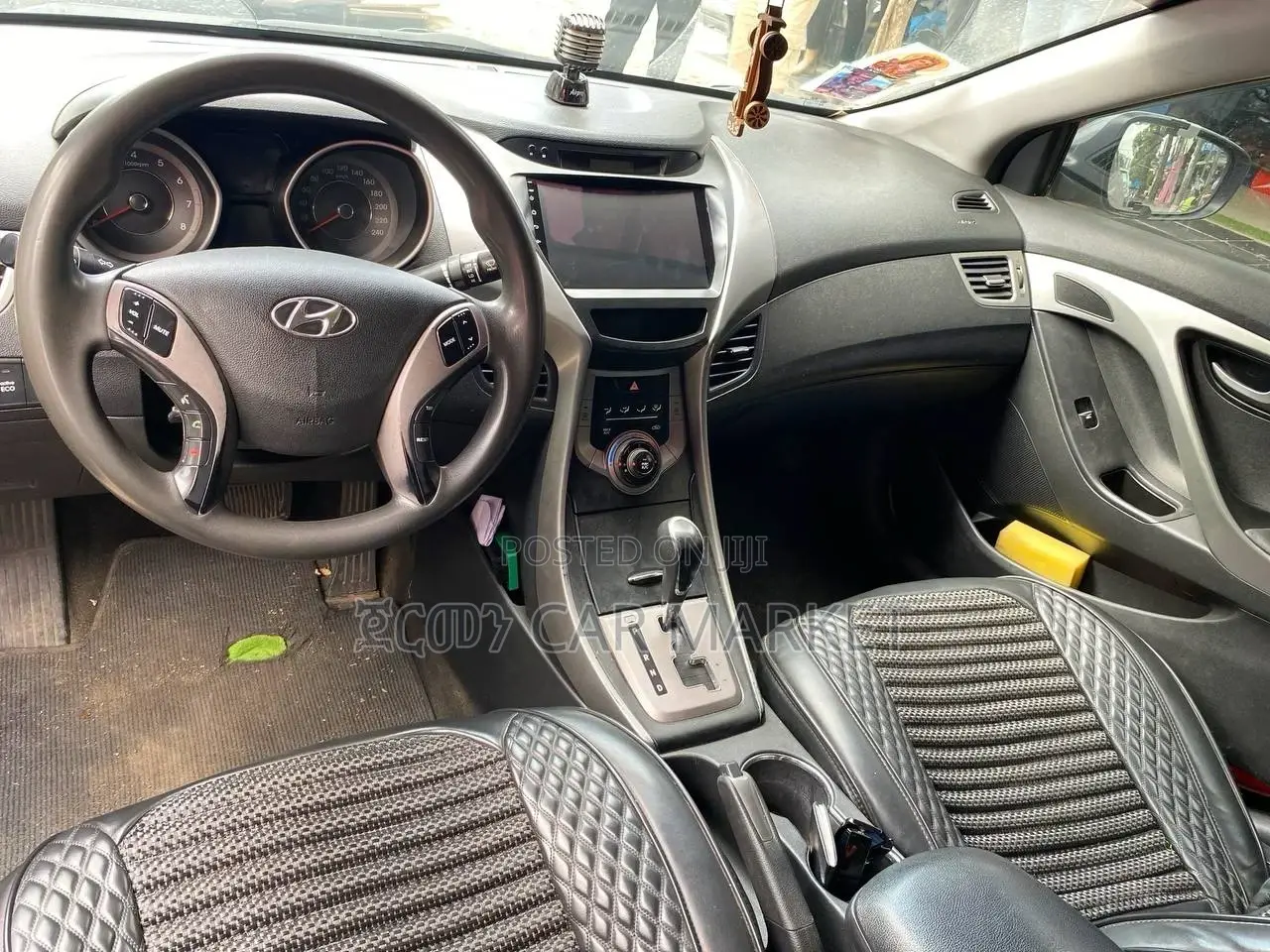 Hyundai Avante 2013 Silver