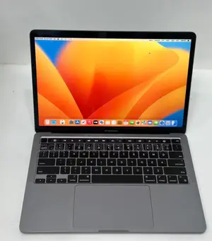 New Laptop Apple MacBook Pro M1 8GB Apple M1 Pro SSD 256GB