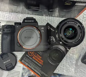 New Sony Alpha 7 Iii Mirrorless Camera With 28-70mm Lens