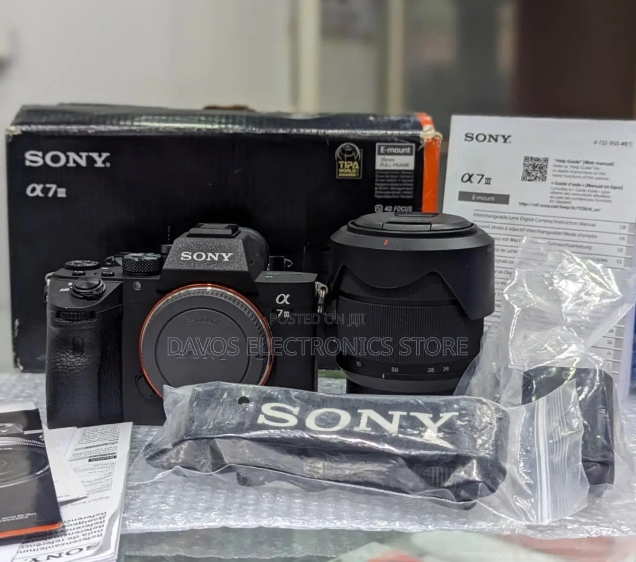 New Sony Alpha 7 Iii Mirrorless Camera With 28-70mm Lens