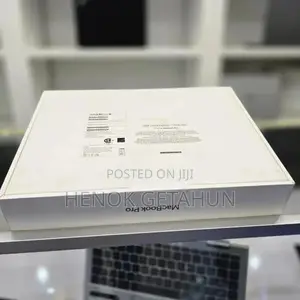 New Laptop Apple MacBook Pro 2021 M1 8GB Apple M2 SSD 512GB