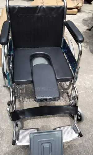 Commode Wheelchair□Wheelchair\Wheelchair□WheelchairWheel