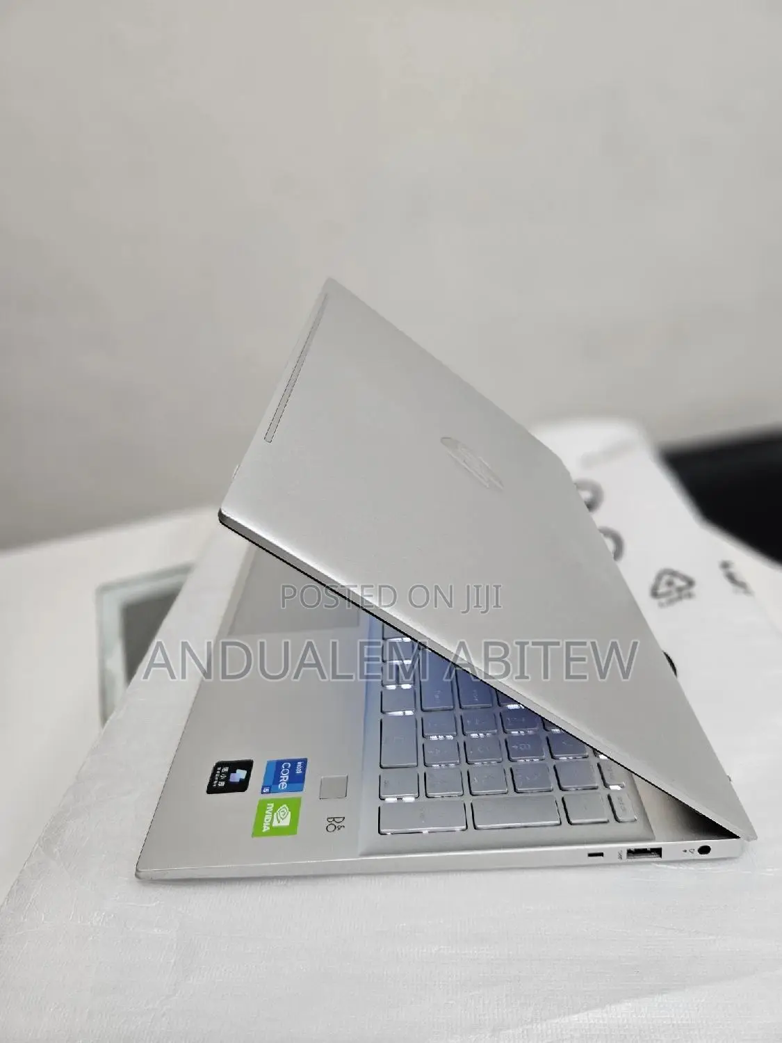 New Laptop HP Pavilion 15 16GB Intel Core I5 SSD 512GB