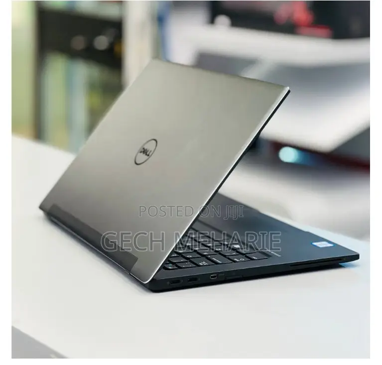 New Laptop Dell Latitude 5310 8GB Intel Core I7 SSD 256GB